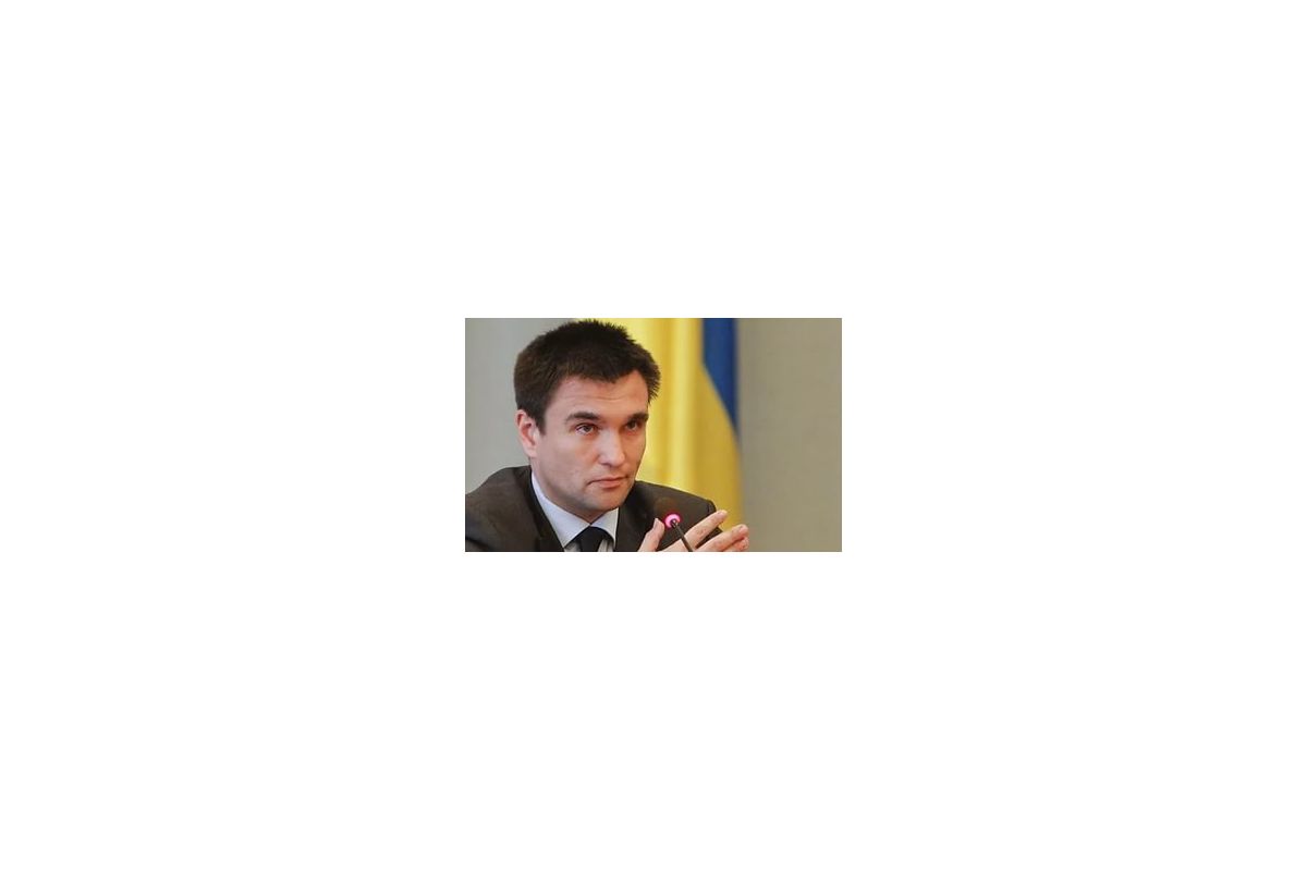 Українська влада пообіцяла розвивати мови нацменшин Українська влада пообіцяла розвивати мови нацменшин
