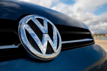 ​Німецький автомобільний концерн «Volkswagen» скоротить робочий час для тисяч своїх співробітників