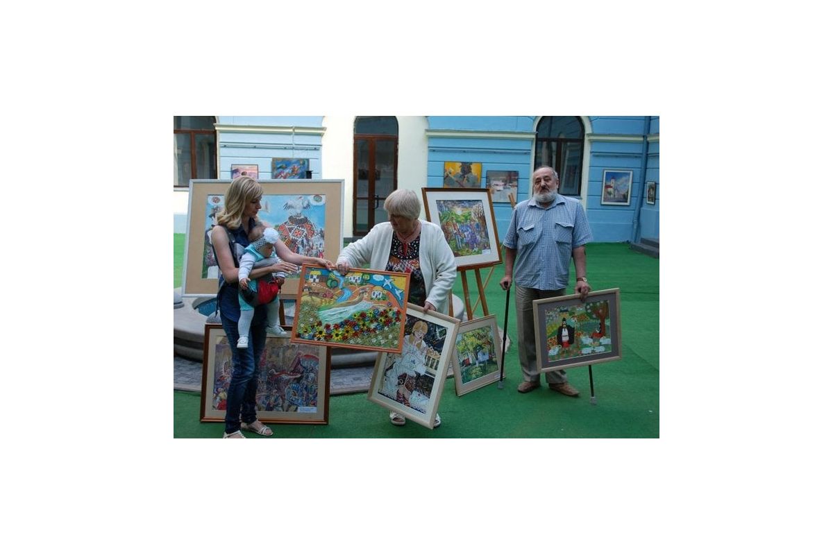 Українські художники допоможуть пораненим військовим Українські художники допоможуть пораненим військовим