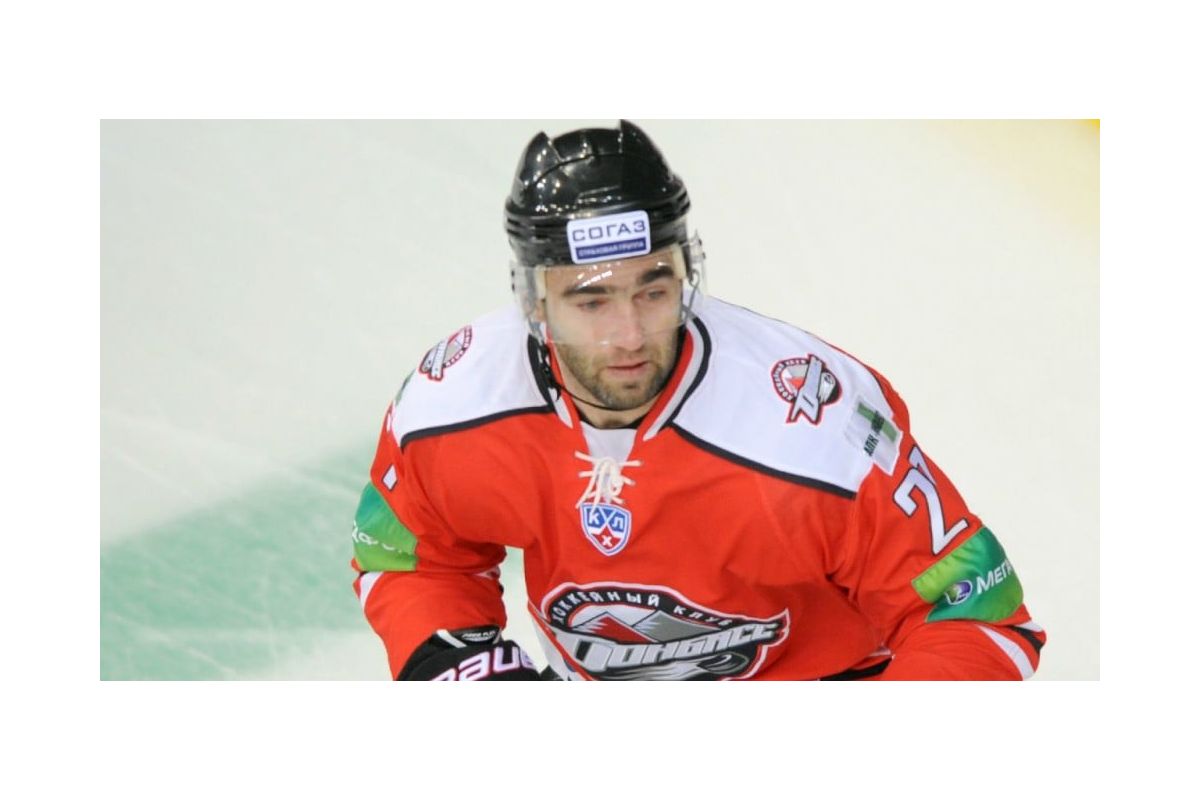 Денис Кочетков повертається у ХК «Донбас» Денис Кочетков повертається у ХК «Донбас»