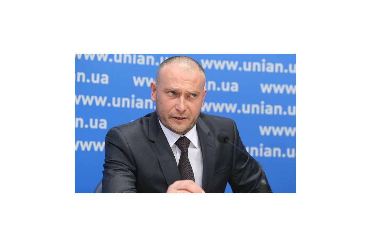 Дмитро Ярош пропонує лишати громадянства тих, хто не підтримує проукраїнську політику на Донбасі Дмитро Ярош пропонує лишати громадянства тих, хто не підтримує проукраїнську політику на Донбасі