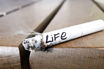 ​У громадських місцях Житомиру заборонять паління