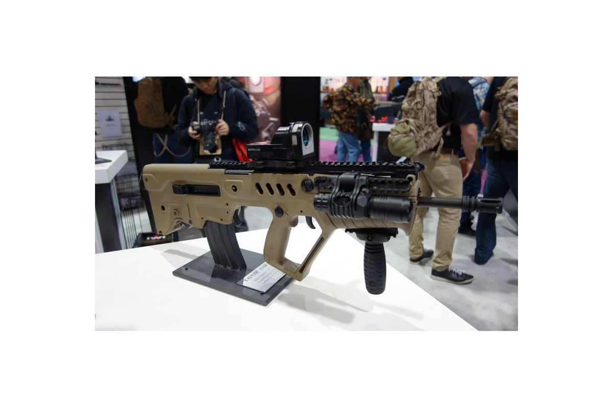 Ізраїль пообіцяв допомогти Україні з озброєнням Ізраїль пообіцяв допомогти Україні з озброєнням