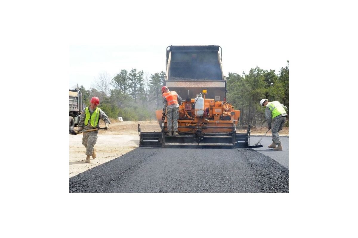 Відновлення асфальтобетонного виробництва на Львівщині Відновлення асфальтобетонного виробництва на Львівщині