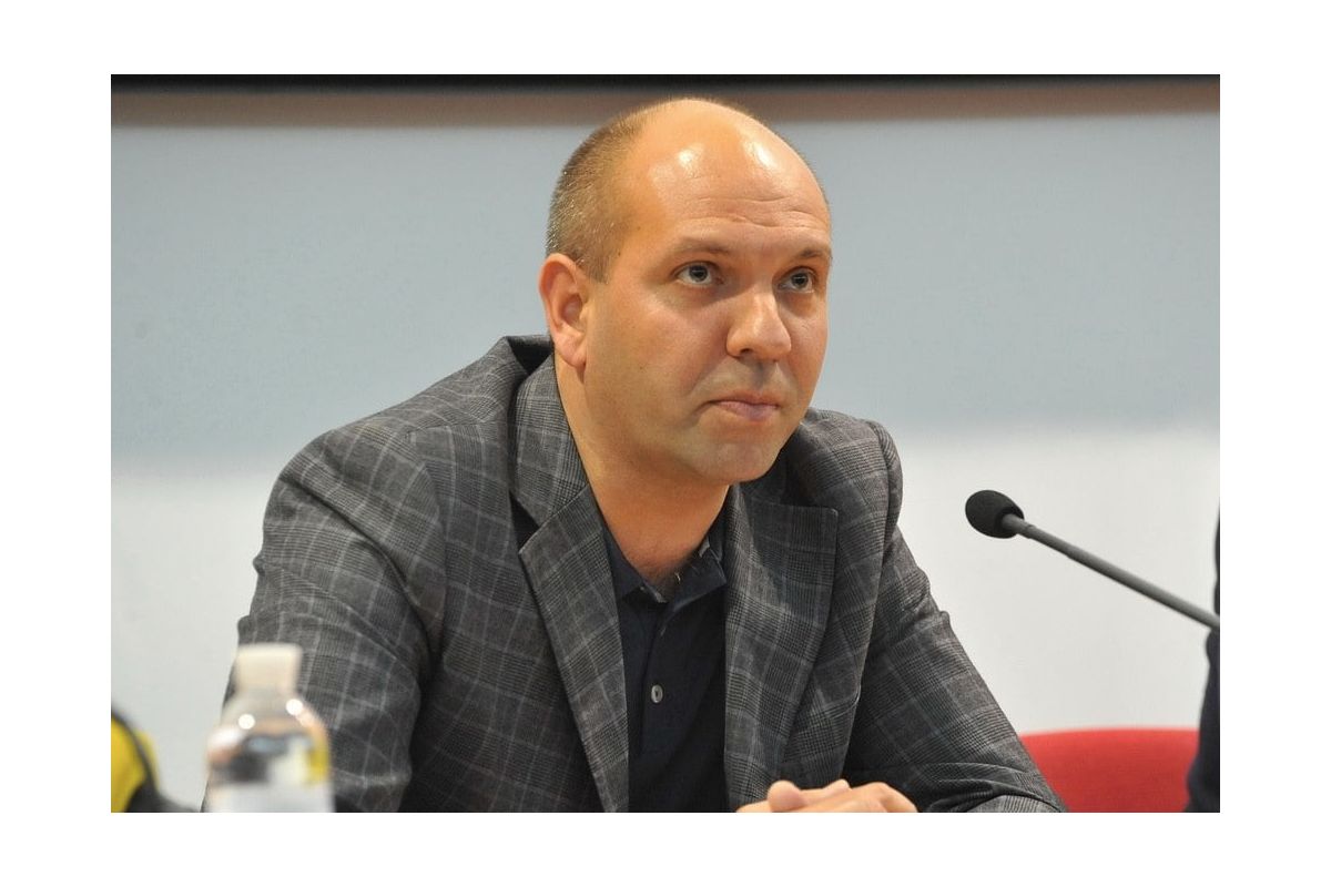 Новини спорт: Селекціонер запорізького "Металурга": "Селекціонеру взагалі важко не повинно бути" Новини спорт: Селекціонер запорізького "Металурга": "Селекціонеру взагалі важко не повинно бути"