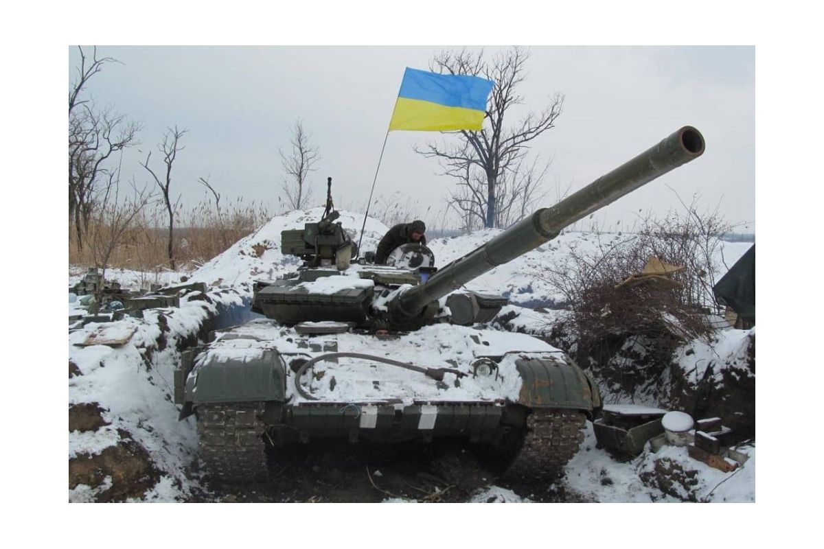Бойові дії на українському сході не стихають Бойові дії на українському сході не стихають