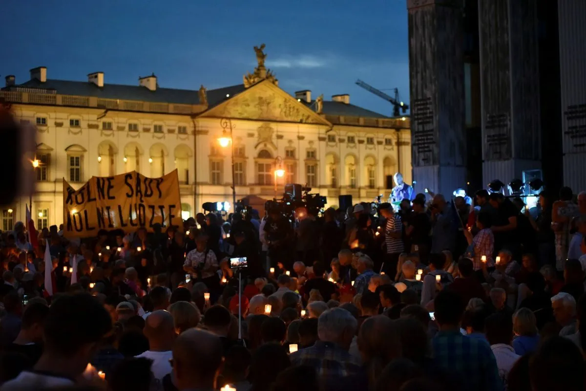 Польщу продовжують хвилювати протести