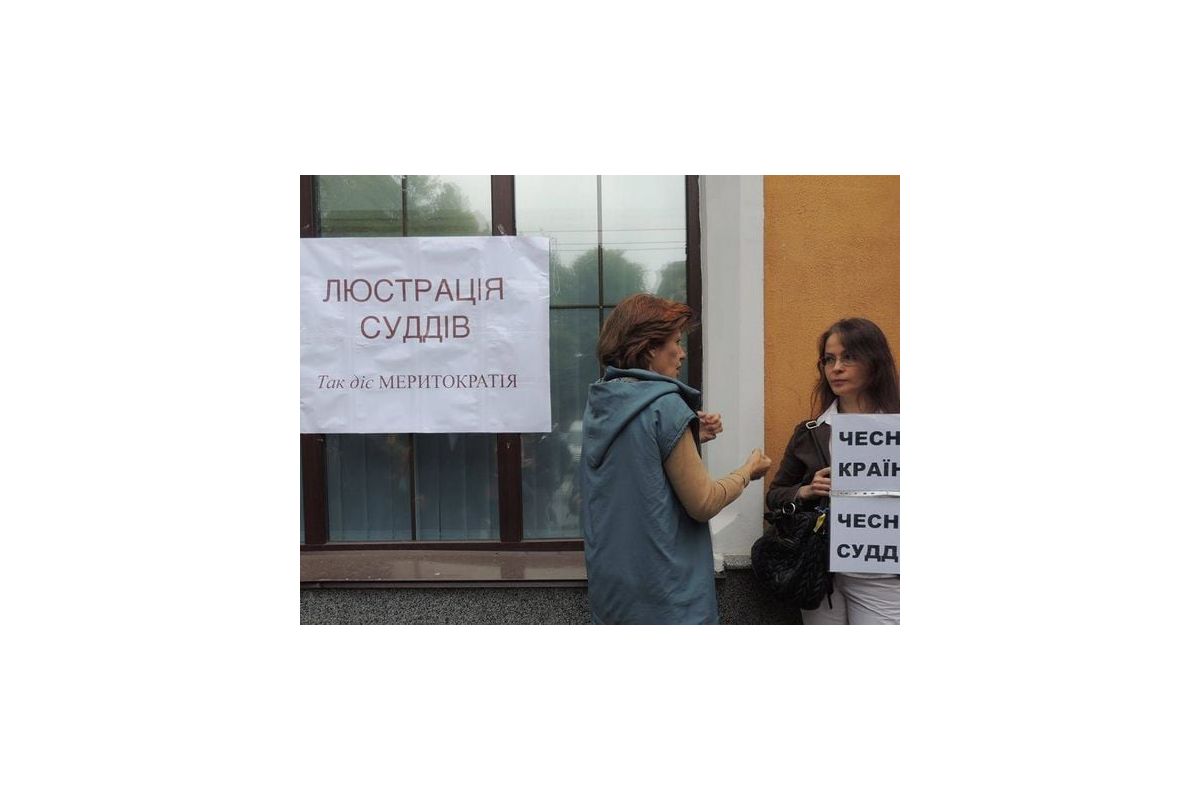 Голова Висшої ради юстиції хоче негайно люструвати суддів Голова Висшої ради юстиції хоче негайно люструвати суддів