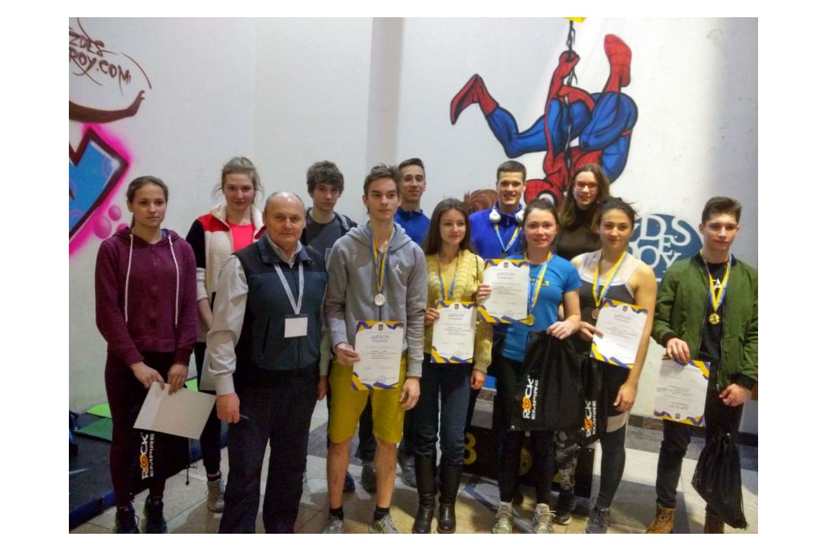 Відбувся Чемпіонат України зі скелелазіння серед студентів Відбувся Чемпіонат України зі скелелазіння серед студентів