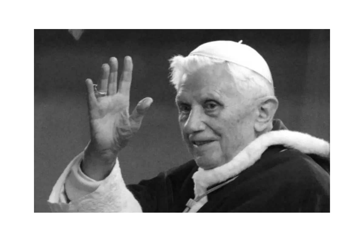Оприлюднено Духовний заповіт  Папи Бенедикта XVI