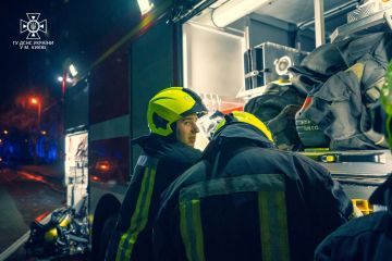 У новорічну добу рятувальники ліквідували 155 пожеж У новорічну добу рятувальники ліквідували 155 пожеж