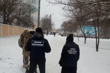 ​Реалізовував зброю та боєприпаси: в Одесі затримали та повідомили  про підозру військовослужбовцю