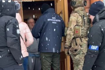 БЕБ та СБУ викрили схеми привласнення 40 млрд гривень колишнім менеджментом «Укрнафти» та «Укртатнафти» БЕБ та СБУ викрили схеми привласнення 40 млрд гривень колишнім менеджментом «Укрнафти» та «Укртатнафти»