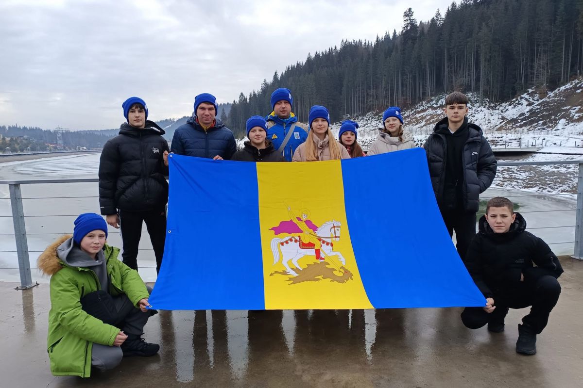 "УКРАЇНА ЄДНАЄ СЕРЦЯ - 2025" "УКРАЇНА ЄДНАЄ СЕРЦЯ - 2025"