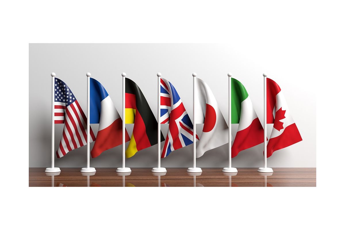 Посли G7 схвально відгукнулись про те, що в Україні почали проводити вакцинацію! Посли G7 схвально відгукнулись про те, що в Україні почали проводити вакцинацію!