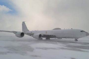 США отправили в Европу самолет "судного дня" США отправили в Европу самолет "судного дня"