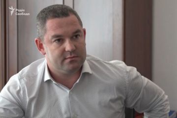 Экс-глава фискальной службы Продан живет в шикарной квартире сестры-продавщицы Экс-глава фискальной службы Продан живет в шикарной квартире сестры-продавщицы