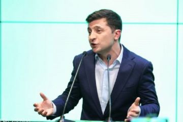 «Он малоросс!»: Зеленский призвал чиновницу Порошенко доказать, что она украинка «Он малоросс!»: Зеленский призвал чиновницу Порошенко доказать, что она украинка