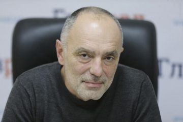 На такой волне в свое время у власти оказались Гитлер и Путин — Касьянов указал на тревожную тенденцию На такой волне в свое время у власти оказались Гитлер и Путин — Касьянов указал на тревожную тенденцию