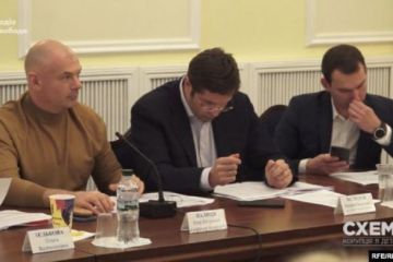 Поймали на Кипре: скандального «слугу народа» разоблачили в схеме с табачным бизнесом Поймали на Кипре: скандального «слугу народа» разоблачили в схеме с табачным бизнесом