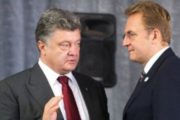 Порошенко через ЛОР і ЛОДА вказав місце Садовому. Сміттєва блокада 2 наближається Порошенко через ЛОР і ЛОДА вказав місце Садовому. Сміттєва блокада 2 наближається