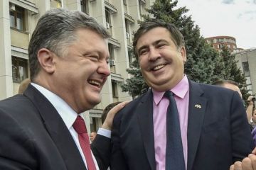 Саакашвили: в день рождения президента Порошенко, я желаю ему найти хорошего адвоката Саакашвили: в день рождения президента Порошенко, я желаю ему найти хорошего адвоката