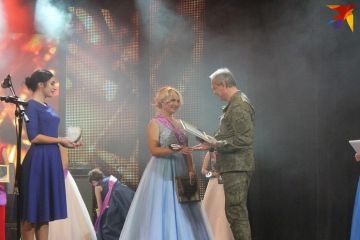 ’’Импотенция обеспечена’’: сеть ужаснул конкурс красоты в ’’ДНР’’ ’’Импотенция обеспечена’’: сеть ужаснул конкурс красоты в ’’ДНР’’