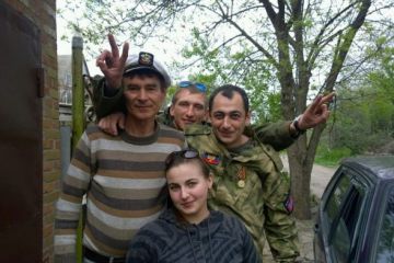 Фашик Донецкий: минетчица всея недоросии Фашик Донецкий: минетчица всея недоросии