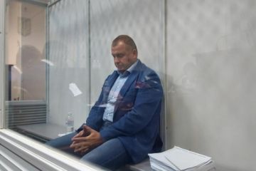 Семья Гладковского внесла за него залог 	  	 	    			 	  	Семья Гладковского внесла за него залог