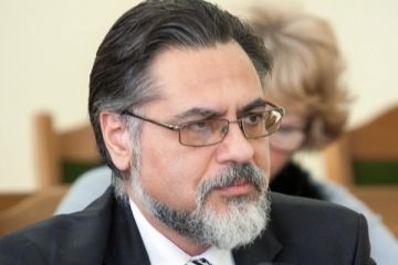 Об этом говорят: В ЛРН заявили, что Порошенко пообещал согласовать выборы с боевиками 	  	 	    			 	  	Об этом говорят: В ЛРН заявили, что Порошенко пообещал согласовать выборы с боевиками