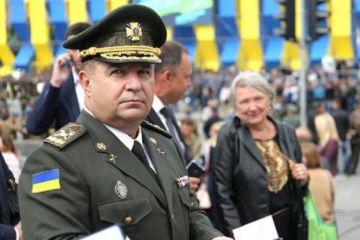 Бужанский: «Конкурс тупых сегодня выиграл Полторак» Бужанский: «Конкурс тупых сегодня выиграл Полторак»