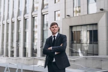 Тарас Чекурда и его гоп-компания по вызову Тарас Чекурда и его гоп-компания по вызову