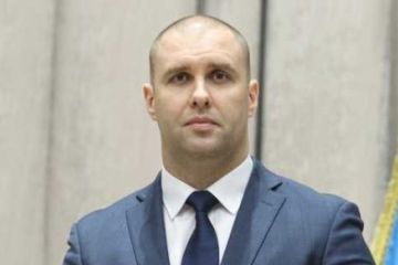 Новый губернатор Полтавщины Олег Синегубов отдал область на поталу криминальным авторитетам и уголовникам 	  	 	    			 	  	Новый губернатор Полтавщины Олег Синегубов отдал область на поталу криминальным авторитетам и уголовникам