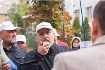 На службе у Кремля: Костя Калоша (Константин Бедовой) рассказал пропагандистам, как «Америка захватила власть в Украине» На службе у Кремля: Костя Калоша (Константин Бедовой) рассказал пропагандистам, как «Америка захватила власть в Украине»