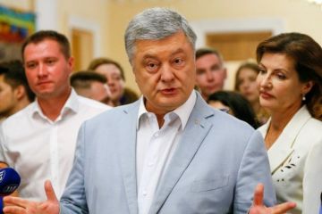 «Козел отпущения»: эксперт рассказал, на какую должность метит Порошенко «Козел отпущения»: эксперт рассказал, на какую должность метит Порошенко