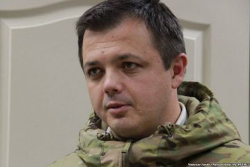 «Дурить врага, это хорошо» — Семенченко похвалил Зеленского за непонятки по Донбассу «Дурить врага, это хорошо» — Семенченко похвалил Зеленского за непонятки по Донбассу