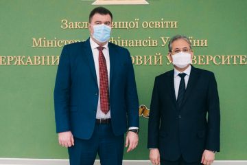 До УДФСУ завітав Посол Узбекистану Алішер Курманов До УДФСУ завітав Посол Узбекистану Алішер Курманов