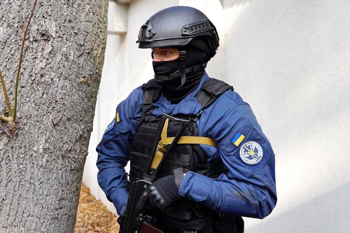 Під час антитерористичного навчання судові охоронці Рівненщини надавали підтримку діям спецпідрозділів СБУ Під час антитерористичного навчання судові охоронці Рівненщини надавали підтримку діям спецпідрозділів СБУ