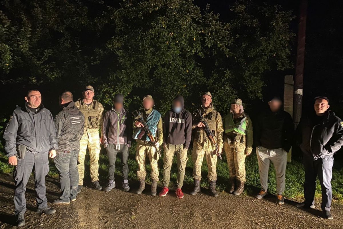 На кордоні України щодня в середньому затримують 20-30 осіб, які намагаються нелегально залишити країну, – речник Держприкордонслужби Демченко На кордоні України щодня в середньому затримують 20-30 осіб, які намагаються нелегально залишити країну, – речник Держприкордонслужби Демченко