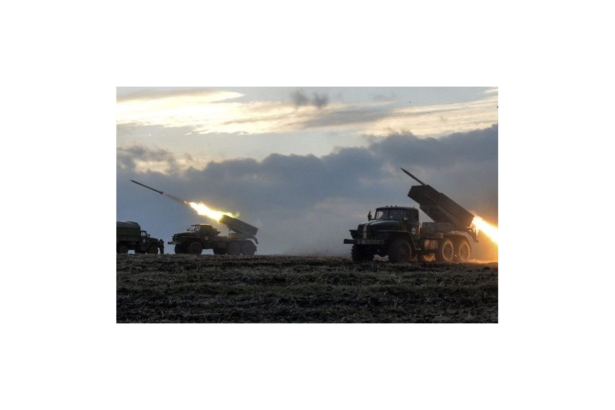 Російське вторгнення в Україну : Окупанти знову обстріляли Дніпропетровщину, є поранена Російське вторгнення в Україну : Окупанти знову обстріляли Дніпропетровщину, є поранена