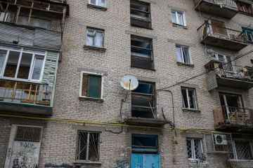 Російське вторгнення в Україну : На Луганщині ворог зосередив зусилля на штурмі Оріхового, точаться інтенсивні стрілецькі бої Російське вторгнення в Україну : На Луганщині ворог зосередив зусилля на штурмі Оріхового, точаться інтенсивні стрілецькі бої