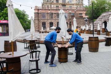 В Украине стартовал третий этап ослабления карантина: что нужно знать В Украине стартовал третий этап ослабления карантина: что нужно знать