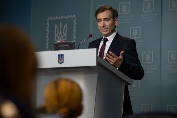 «Я сподіваюся, що законопроєкт «Про територіальну оборону України» більшість парламентарів підтримають ще на цій сесії» − народний депутат України Федір Веніславський «Я сподіваюся, що законопроєкт «Про територіальну оборону України» більшість парламентарів підтримають ще на цій сесії» − народний депутат України Федір Веніславський