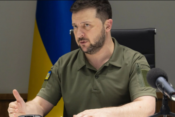 Через війну щодня гине до 100 українських військових – Володимир Зеленський Через війну щодня гине до 100 українських військових – Володимир Зеленський