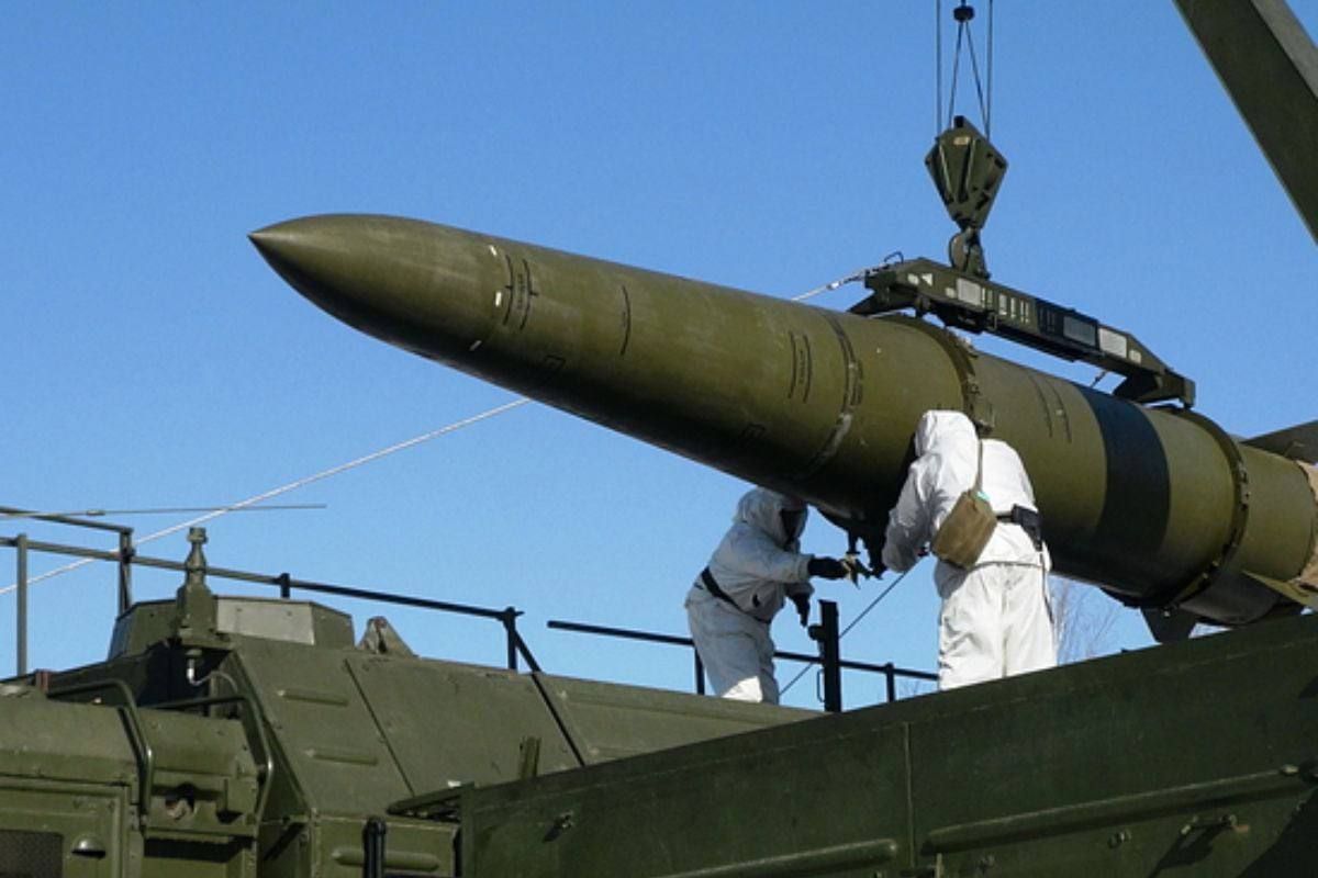 Уночі противник по Києву застосував ракети оперативно-тактичного ракетного комплексу «Іскандер» Уночі противник по Києву застосував ракети оперативно-тактичного ракетного комплексу «Іскандер»