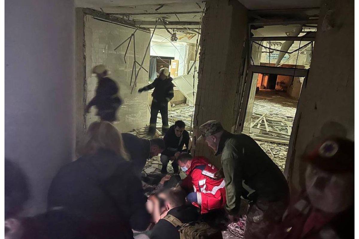 Фото наслідків сьогоднішнього обстрілу Києва Фото наслідків сьогоднішнього обстрілу Києва