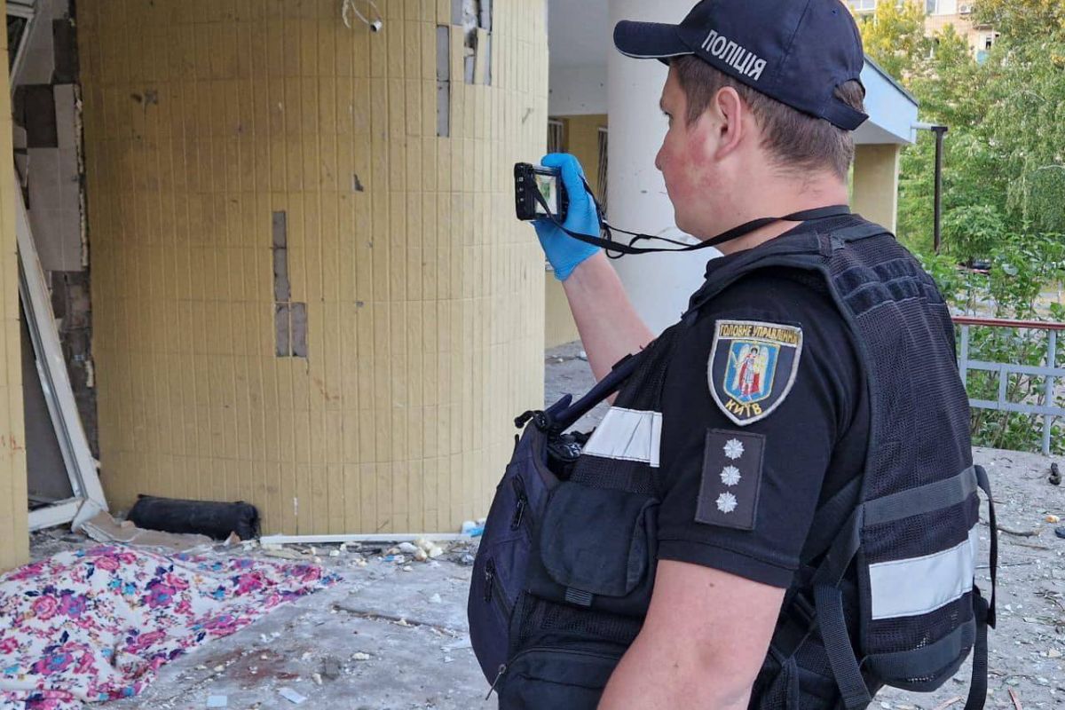 В поліції показали наслідки нічної атаки на столицю