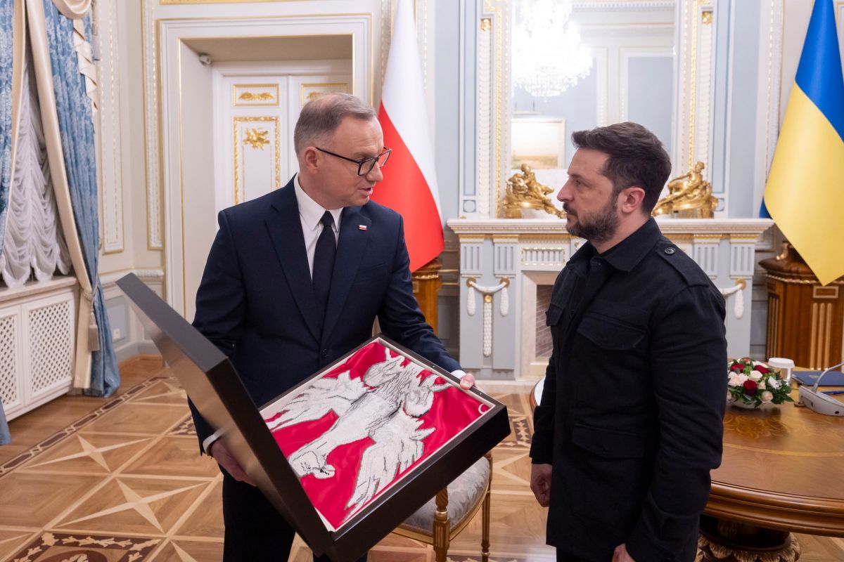 Прощальний візит Президента Анджея ДУДИ й історія одного прапора Прощальний візит Президента Анджея ДУДИ й історія одного прапора