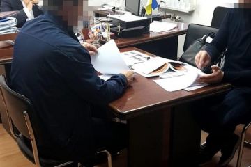 Через постачання неякісних елементів для колій Укрзалізниці СБУ проводить обшуки у Дніпрі  Через постачання неякісних елементів для колій Укрзалізниці СБУ проводить обшуки у Дніпрі