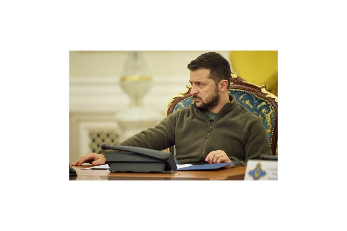 Зеленський скасував осінній призов на строкову службу Зеленський скасував осінній призов на строкову службу